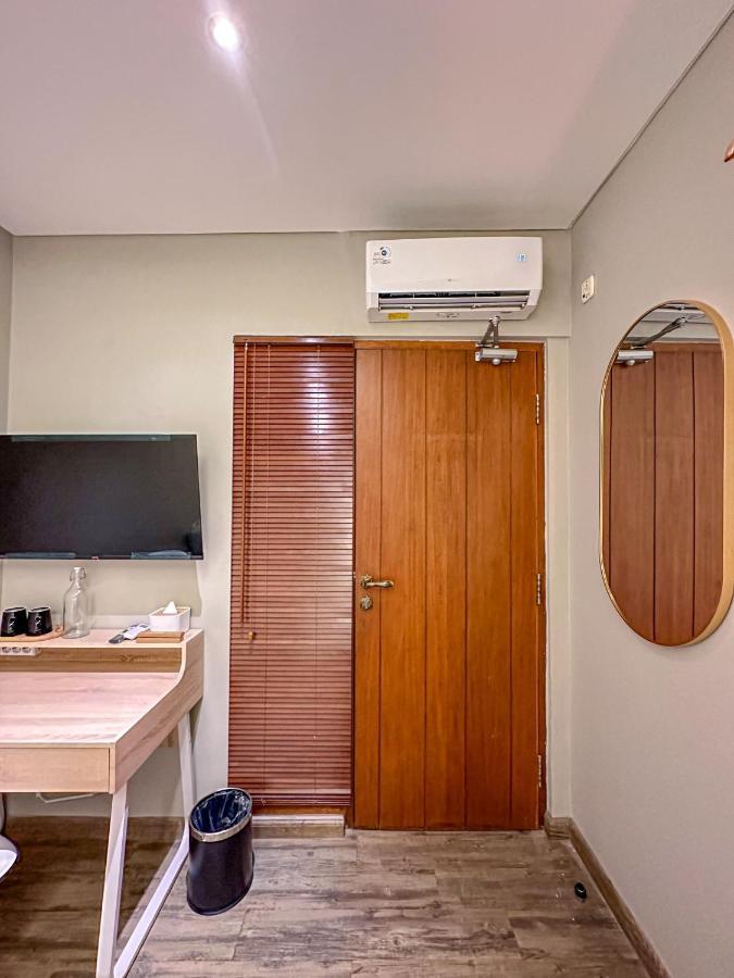 Lugano Arte Homestay Jakarta Exterior foto