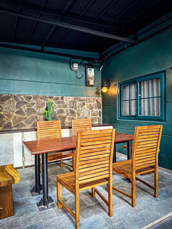 Lugano Arte Homestay Jakarta Exterior foto