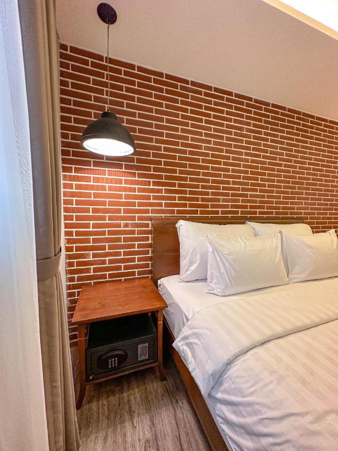 Lugano Arte Homestay Jakarta Exterior foto
