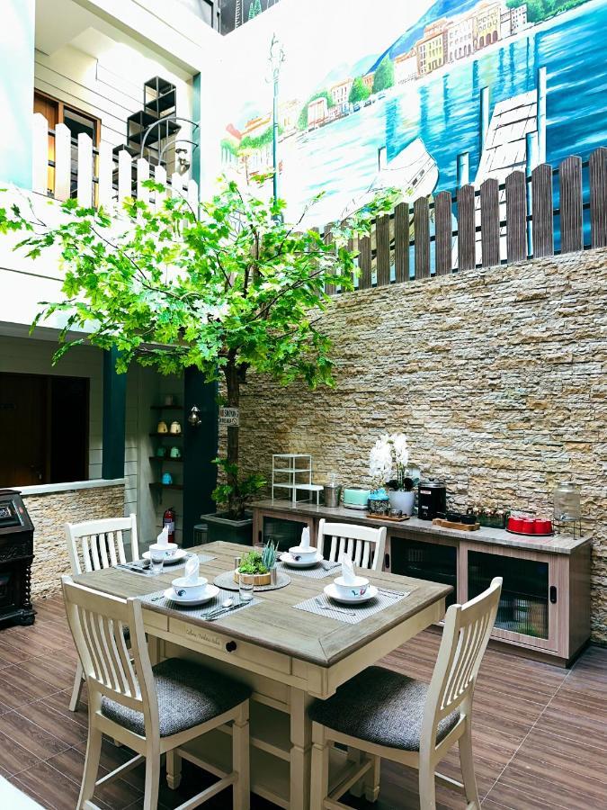 Lugano Arte Homestay Jakarta Exterior foto