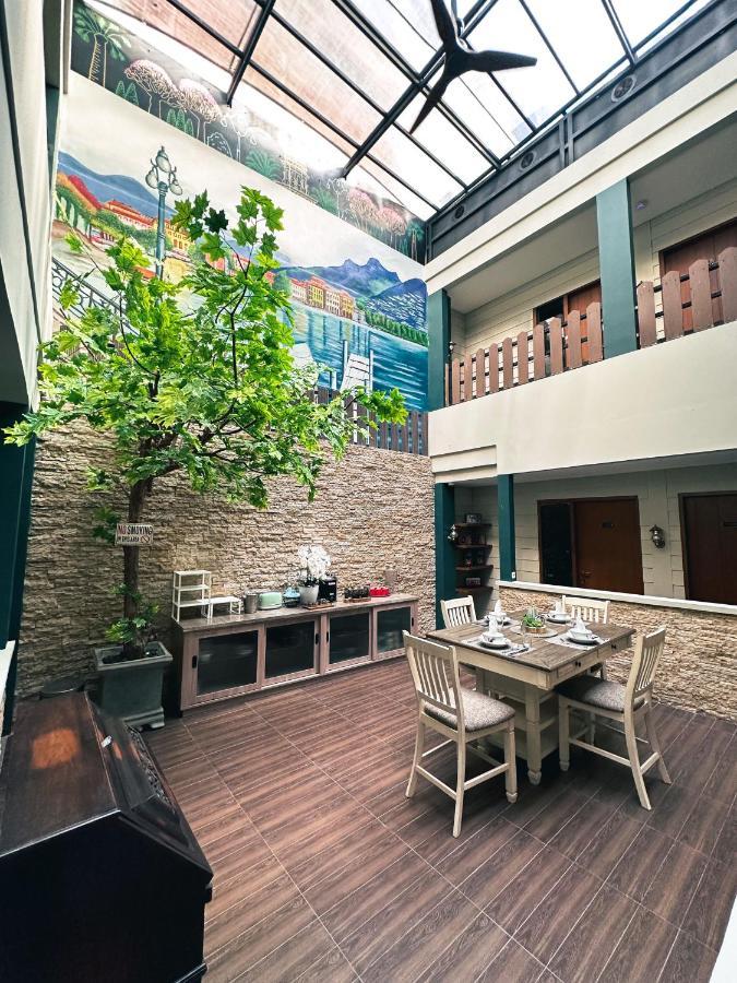 Lugano Arte Homestay Jakarta Exterior foto