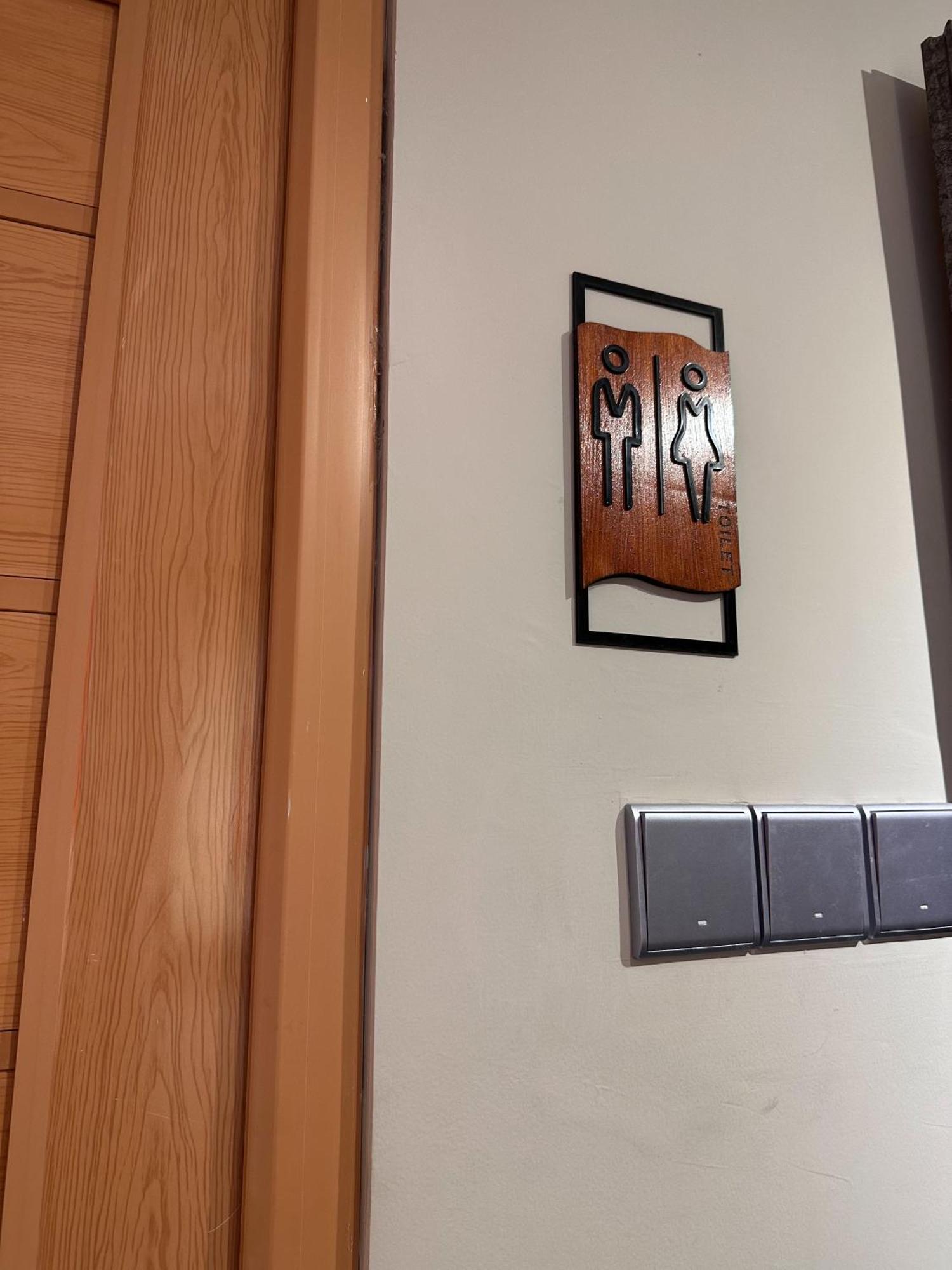 Lugano Arte Homestay Jakarta Exterior foto